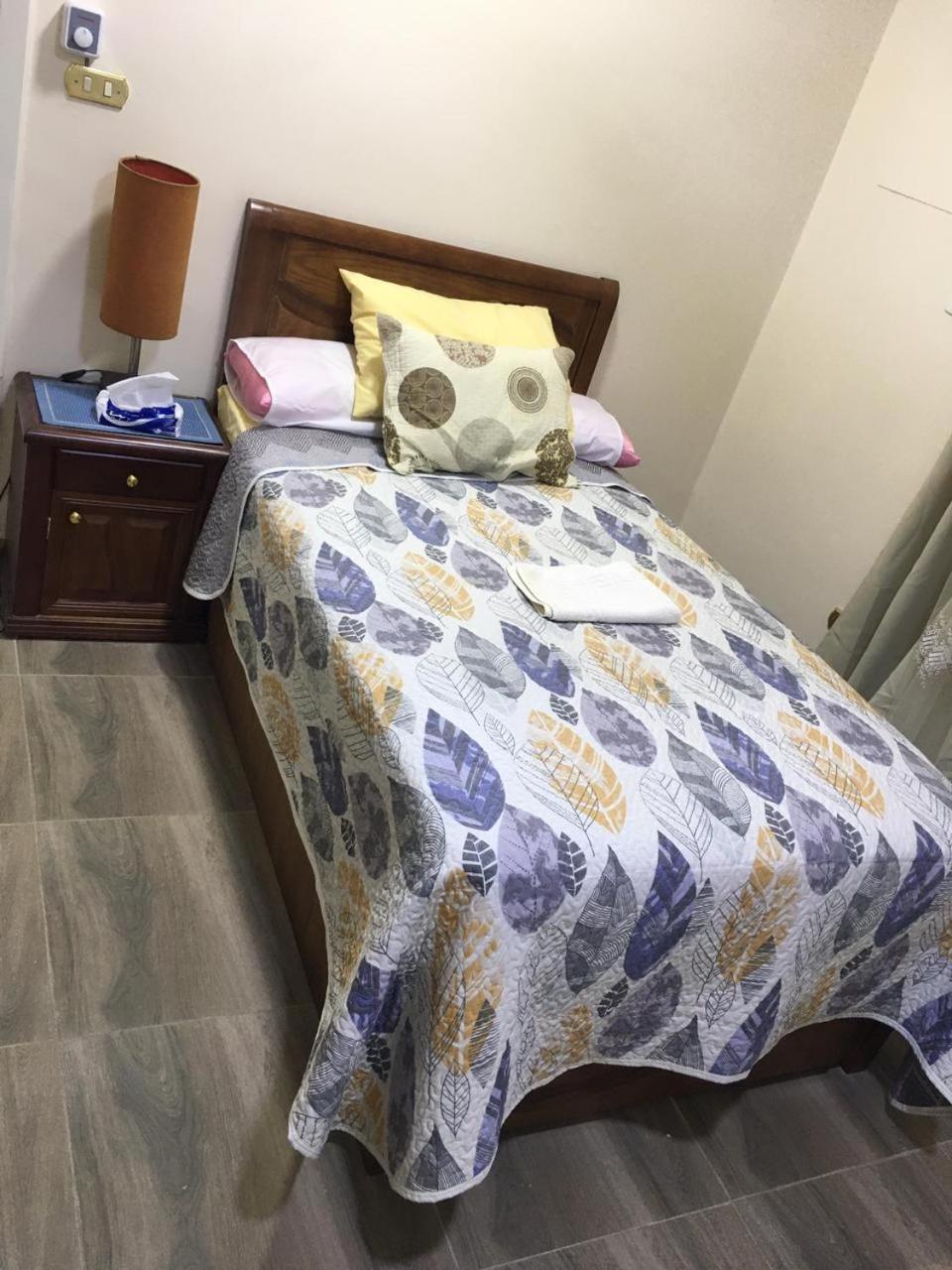 Cozy Near Downtown Guest house *